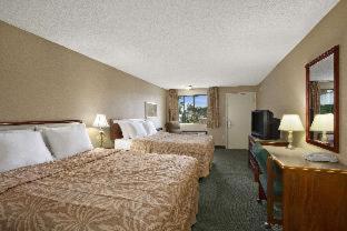 Days Inn By Wyndham Auburn Rom bilde